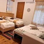 Mezini بيت للعطل *