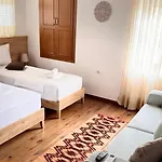 Mezini * Gjirokastër