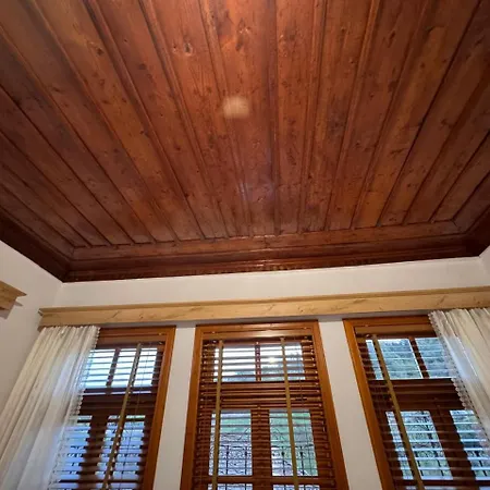 Mezini بيت للعطل *