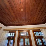 Mezini Tatil Evi *