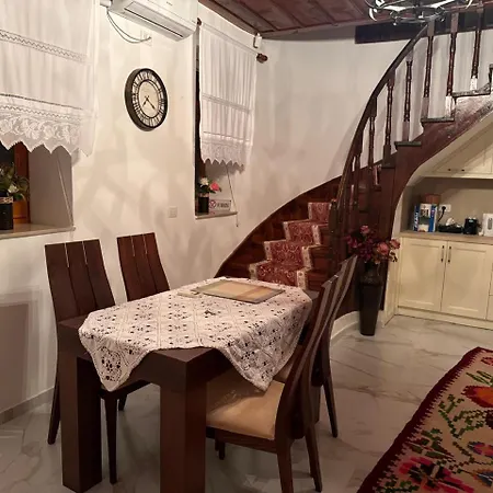 Mezini * Gjirokaster