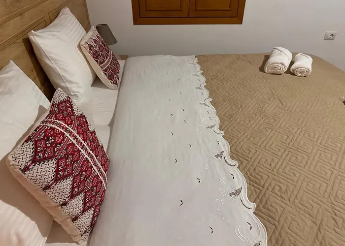 Holiday home Mezini *